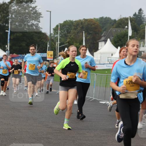 13.09.2026 - Kiel Lauf Andreas Tolksdorf http://msf.ph/oto/10294385 13.09.2026 09:26:48 Kiellinie 6577, 12347, 1777, 1438, 772, 15, 126 meine-sportfotos.de