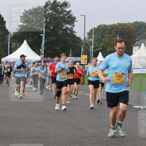 13.09.2026 - Kiel Lauf Andreas Tolksdorf http://msf.ph/oto/10294405 13.09.2026 09:26:50 Kiellinie 6, 1033, 9832, 6577, 12347, 1777, 39, 2676 meine-sportfotos.de
