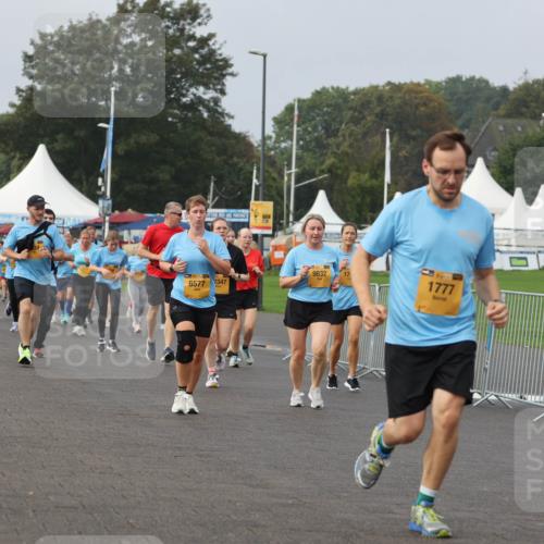 13.09.2026 - Kiel Lauf Andreas Tolksdorf http://msf.ph/oto/10294408 13.09.2026 09:26:51 Kiellinie 1033, 6577, 2347, 9832, 1777, 2676 meine-sportfotos.de
