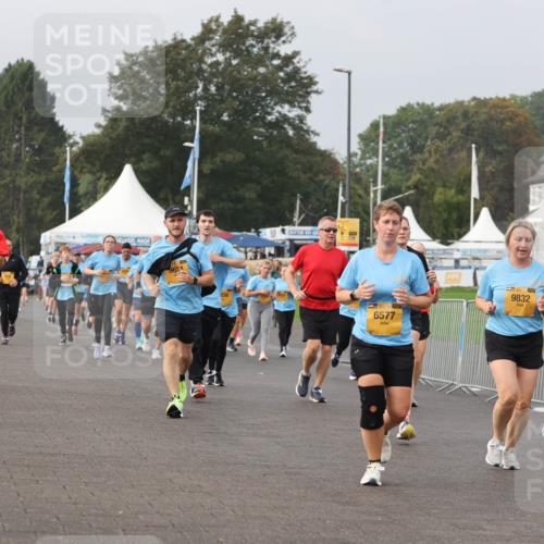 13.09.2026 - Kiel Lauf Andreas Tolksdorf http://msf.ph/oto/10294417 13.09.2026 09:26:52 Kiellinie 36, 1033, 9634, 139, 156, 6577, 9832 meine-sportfotos.de