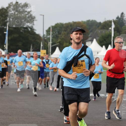 13.09.2026 - Kiel Lauf Andreas Tolksdorf http://msf.ph/oto/10294445 13.09.2026 09:26:56 Kiellinie 033, 38, 634 meine-sportfotos.de