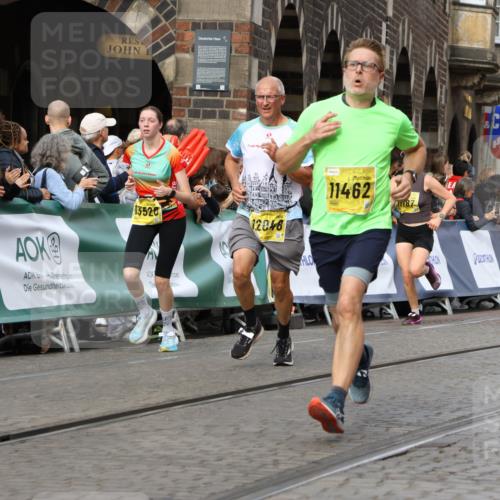 13.09.2026 - 21. swb-Marathon Bremen Strokosch-Dieckow http://msf.ph/oto/10294471 13.09.2026 10:47:27 Ziel 10289, 10744, 11060, 11199, 11212, 11344, 11462, 11608, 11650, 11651, 11783, 11814, 12298, 12415, 12470, 13589, 13613, 10210, 10223, 10270, 10594, 10807, 10860, 10873, 11130, 11469, 11646, 11809, 11894, 12077, 12296, 12318, 12547, 13521 meine-sportfotos.de