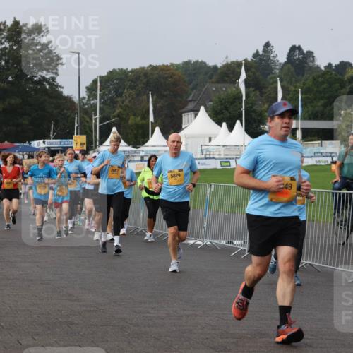13.09.2026 - Kiel Lauf Andreas Tolksdorf http://msf.ph/oto/10294480 13.09.2026 09:27:07 Kiellinie 2587, 6048, 8189, 3717, 2852, 5829, 49, 3052 meine-sportfotos.de
