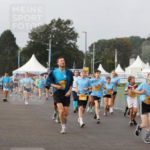 13.09.2026 - Kiel Lauf Andreas Tolksdorf http://msf.ph/oto/10294524 13.09.2026 09:27:14 Kiellinie 36, 12678, 10498, 3301, 3509, 7510, 312, 6048 meine-sportfotos.de