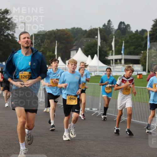 13.09.2026 - Kiel Lauf Andreas Tolksdorf http://msf.ph/oto/10294533 13.09.2026 09:27:15 Kiellinie 38, 12679, 10498, 4173, 7510, 38, 312, 620 meine-sportfotos.de