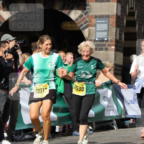 13.09.2026 - 21. swb-Marathon Bremen Strokosch-Dieckow http://msf.ph/oto/10294546 13.09.2026 11:20:45 Ziel 10161, 11296, 11541, 11980, 12285, 12374, 10407, 12542 meine-sportfotos.de