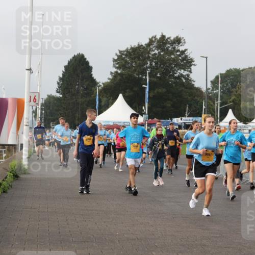 13.09.2026 - Kiel Lauf Andreas Tolksdorf http://msf.ph/oto/10294577 13.09.2026 09:27:22 Kiellinie 36, 4166, 7494, 9841, 8126, 4011 meine-sportfotos.de