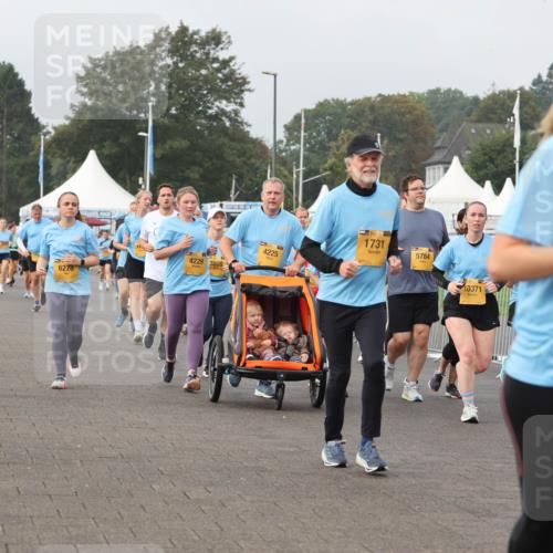 13.09.2026 - Kiel Lauf Andreas Tolksdorf http://msf.ph/oto/10294607 13.09.2026 09:27:35 Kiellinie 36, 11173, 4225, 4229, 3808, 6278, 1731, 5784, 6455, 10371 meine-sportfotos.de
