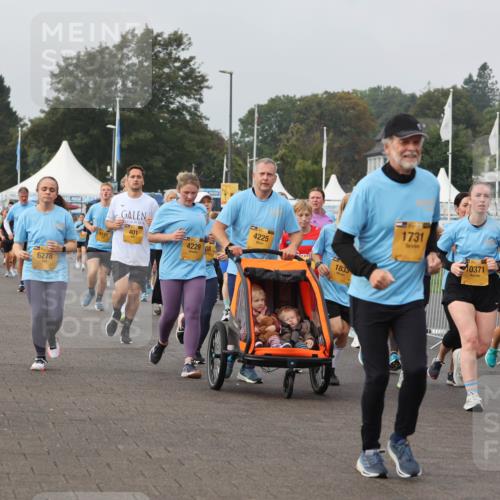 13.09.2026 - Kiel Lauf Andreas Tolksdorf http://msf.ph/oto/10294614 13.09.2026 09:27:36 Kiellinie 11173, 6278, 2127, 401, 4229, 08, 4225, 1833, 1731, 6072, 10371, 11654 meine-sportfotos.de
