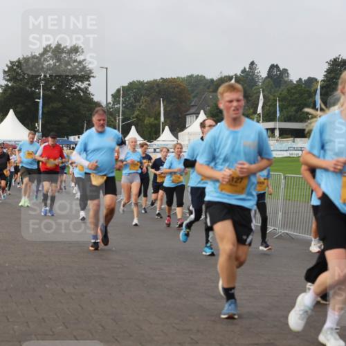 13.09.2026 - Kiel Lauf Andreas Tolksdorf http://msf.ph/oto/10294646 13.09.2026 09:27:42 Kiellinie 36, 127, 10742 meine-sportfotos.de