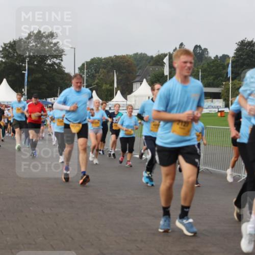 13.09.2026 - Kiel Lauf Andreas Tolksdorf http://msf.ph/oto/10294647 13.09.2026 09:27:42 Kiellinie 10742 meine-sportfotos.de