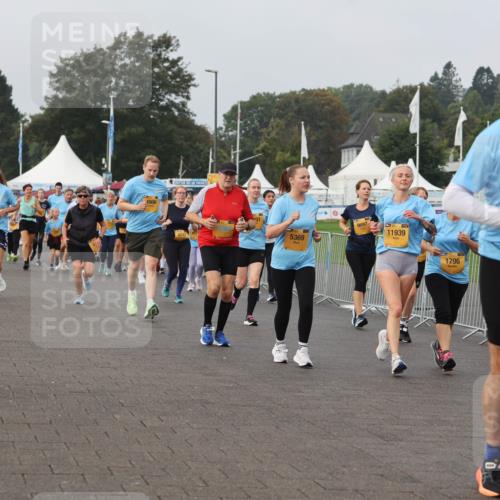 13.09.2026 - Kiel Lauf Andreas Tolksdorf http://msf.ph/oto/10294660 13.09.2026 09:27:44 Kiellinie 36, 6242, 5369, 9697, 11939, 1796, 11239 meine-sportfotos.de