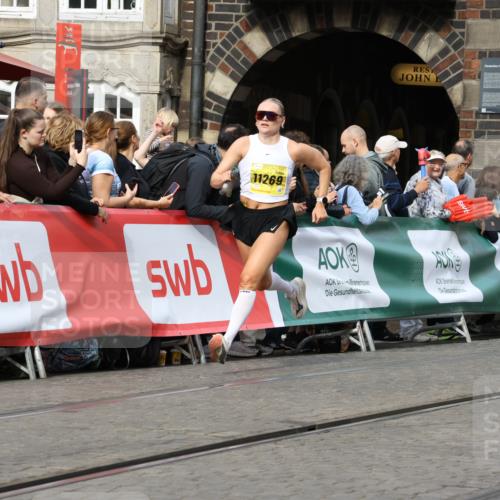 13.09.2026 - 21. swb-Marathon Bremen Strokosch-Dieckow http://msf.ph/oto/10294695 13.09.2026 10:47:32 Ziel 10319, 10744, 10898, 11060, 11187, 11269, 11462, 11650, 11651, 11814, 12048, 12298, 12415, 12470, 13528, 13545, 13589, 13613, 10172, 10210, 10223, 10393, 10592, 10594, 10860, 11018, 11130, 11634, 11809, 11894, 12077, 12318, 12547 meine-sportfotos.de