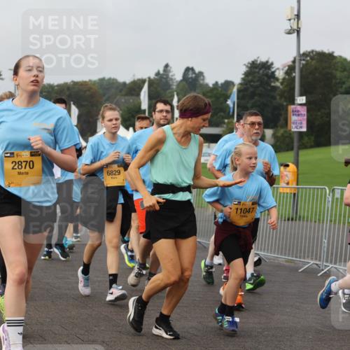 13.09.2026 - Kiel Lauf Andreas Tolksdorf http://msf.ph/oto/10294759 13.09.2026 09:27:56 Kiellinie 38, 2870, 6829, 38, 11047, 0097 meine-sportfotos.de