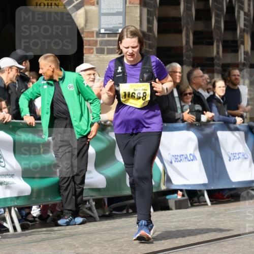 13.09.2026 - 21. swb-Marathon Bremen Strokosch-Dieckow http://msf.ph/oto/10294959 13.09.2026 11:22:13 Ziel 11639, 12157, 12211, 10710, 10968, 11423, 11579, 12444 meine-sportfotos.de