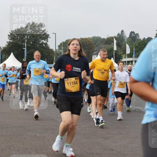 13.09.2026 - Kiel Lauf Andreas Tolksdorf http://msf.ph/oto/10294969 13.09.2026 09:28:19 Kiellinie 36, 1493, 951, 5619, 11184, 390, 9587, 1015 meine-sportfotos.de