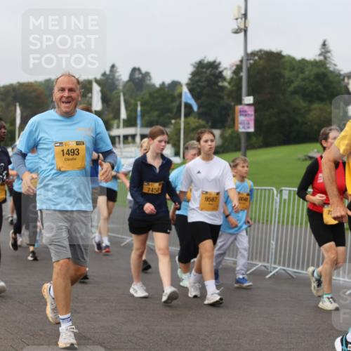 13.09.2026 - Kiel Lauf Andreas Tolksdorf http://msf.ph/oto/10294987 13.09.2026 09:28:21 Kiellinie 11, 38, 1493, 951, 7458, 9587, 0048, 38, 390 meine-sportfotos.de