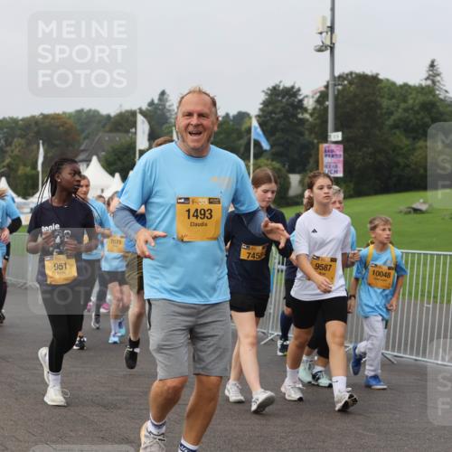 13.09.2026 - Kiel Lauf Andreas Tolksdorf http://msf.ph/oto/10294993 13.09.2026 09:28:21 Kiellinie 5791, 8152, 1559, 951, 7071, 38, 1493, 7458, 9587, 10048, 7247 meine-sportfotos.de