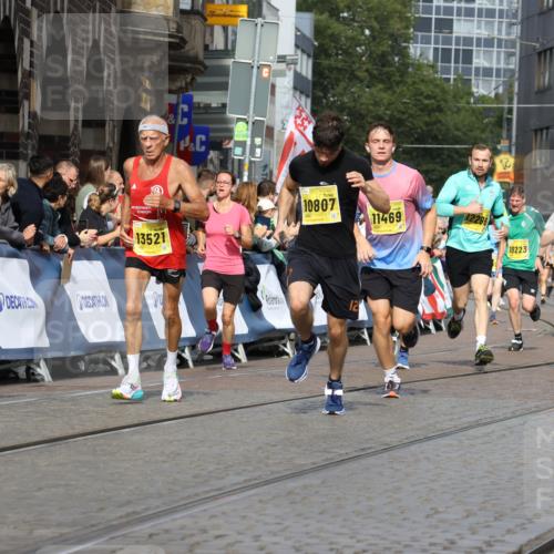 13.09.2026 - 21. swb-Marathon Bremen Strokosch-Dieckow http://msf.ph/oto/10295006 13.09.2026 10:47:38 Ziel 10189, 10310, 10319, 10744, 10898, 11187, 11269, 11462, 11650, 11651, 11814, 12048, 12195, 12298, 12415, 12470, 13528, 13545, 13589, 10172, 10210, 10393, 10592, 10860, 11018, 11360, 11634, 11894, 12077, 12547, 12558 meine-sportfotos.de