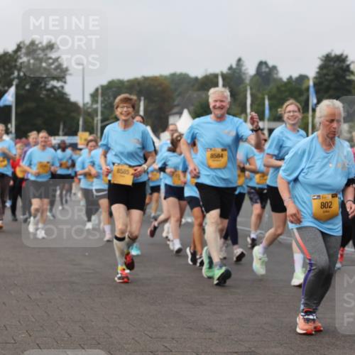 13.09.2026 - Kiel Lauf Andreas Tolksdorf http://msf.ph/oto/10295059 13.09.2026 09:28:31 Kiellinie 8585, 8584, 802 meine-sportfotos.de