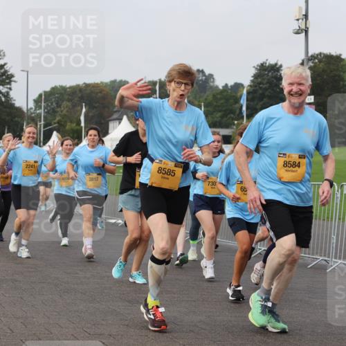 13.09.2026 - Kiel Lauf Andreas Tolksdorf http://msf.ph/oto/10295072 13.09.2026 09:28:32 Kiellinie 11852, 2241, 38, 8585, 4856, 3812, 730, 7694, 65, 38, 8584, 85 meine-sportfotos.de