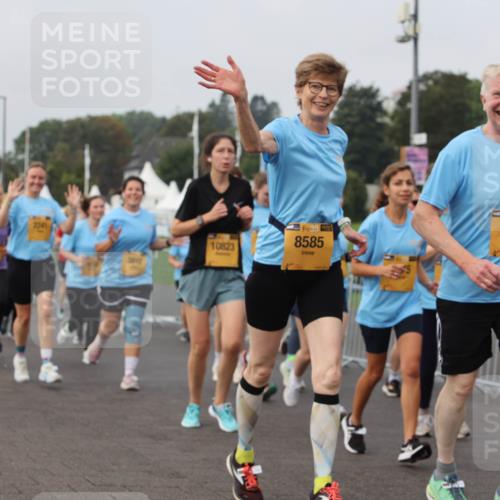 13.09.2026 - Kiel Lauf Andreas Tolksdorf http://msf.ph/oto/10295077 13.09.2026 09:28:33 Kiellinie 10823, 394, 8585, 8584 meine-sportfotos.de