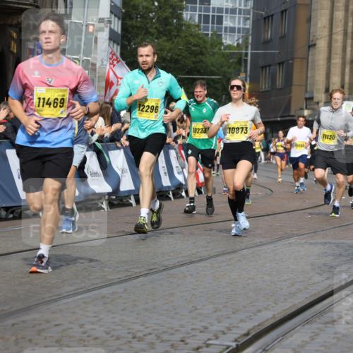 13.09.2026 - 21. swb-Marathon Bremen Strokosch-Dieckow http://msf.ph/oto/10295105 13.09.2026 10:47:40 Ziel 10189, 10310, 10319, 10807, 10898, 11187, 11269, 11462, 11650, 11651, 11814, 12048, 12195, 12298, 13528, 13545, 13589, 10172, 10393, 10592, 11018, 11360, 11634, 11894, 12278, 12558 meine-sportfotos.de
