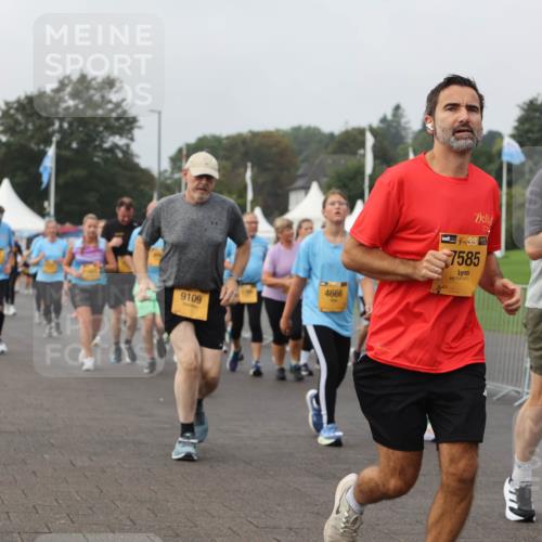 13.09.2026 - Kiel Lauf Andreas Tolksdorf http://msf.ph/oto/10295153 13.09.2026 09:28:41 Kiellinie 9109, 4666, 38, 7585, 65 meine-sportfotos.de