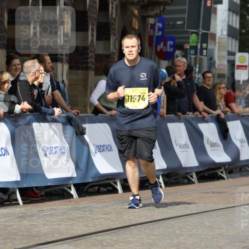 13.09.2026 - 21. swb-Marathon Bremen Strokosch-Dieckow http://msf.ph/oto/10295184 13.09.2026 11:22:49 Ziel 10710, 10968, 11423, 11579, 12444, 12083 meine-sportfotos.de