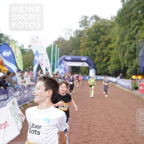 13.09.2026 - Airport Race Dennis Weichert http://msf.ph/oto/10295188 13.09.2026 10:32:34 Ziel 4142, 4160, 4183, 5035, 5161, 5321, 5437, 5482 meine-sportfotos.de