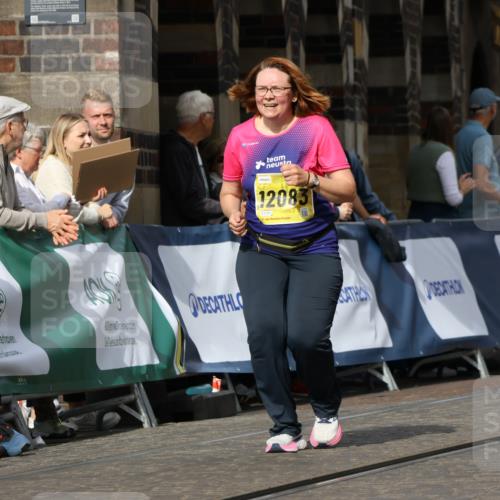13.09.2026 - 21. swb-Marathon Bremen Strokosch-Dieckow http://msf.ph/oto/10295214 13.09.2026 11:23:04 Ziel 11574, 10349, 10754, 10925 meine-sportfotos.de