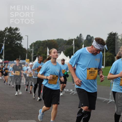 13.09.2026 - Kiel Lauf Andreas Tolksdorf http://msf.ph/oto/10295216 13.09.2026 09:28:48 Kiellinie 362, 38, 5937, 38, 12167 meine-sportfotos.de