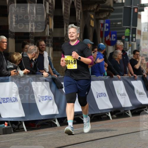 13.09.2026 - 21. swb-Marathon Bremen Strokosch-Dieckow http://msf.ph/oto/10295234 13.09.2026 11:23:17 Ziel 12083, 10925, 11266, 11663, 12340, 12440 meine-sportfotos.de