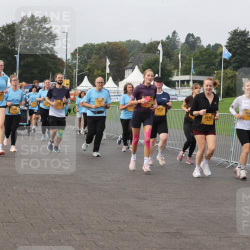13.09.2026 - Kiel Lauf Andreas Tolksdorf http://msf.ph/oto/10295321 13.09.2026 09:29:03 Kiellinie 7347, 1197, 4121, 2366, 2110, 4, 7641, 3571 meine-sportfotos.de