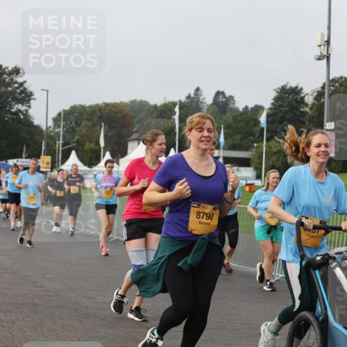 13.09.2026 - Kiel Lauf Andreas Tolksdorf http://msf.ph/oto/10295381 13.09.2026 09:29:10 Kiellinie 2327, 38, 8790, 12462 meine-sportfotos.de