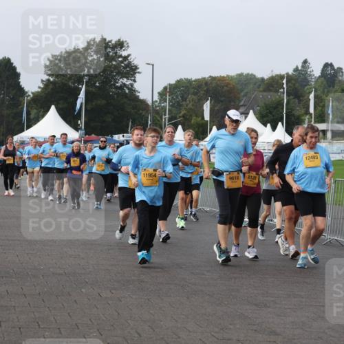13.09.2026 - Kiel Lauf Andreas Tolksdorf http://msf.ph/oto/10295403 13.09.2026 09:29:17 Kiellinie 86, 2811, 2816, 11954, 9616, 8128, 12493 meine-sportfotos.de