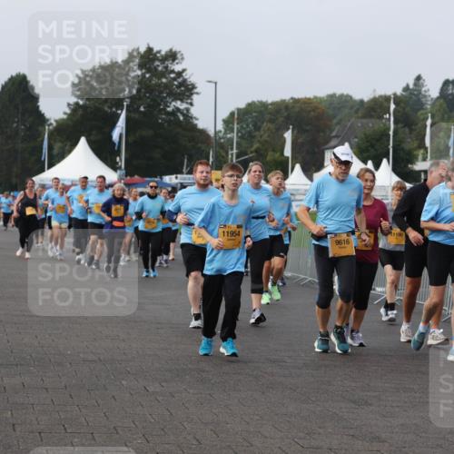 13.09.2026 - Kiel Lauf Andreas Tolksdorf http://msf.ph/oto/10295408 13.09.2026 09:29:17 Kiellinie 86, 11954, 9616, 11190, 12493, 7322 meine-sportfotos.de