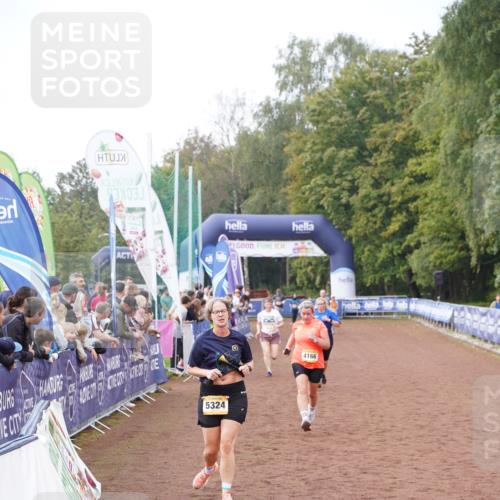 13.09.2026 - Airport Race Dennis Weichert http://msf.ph/oto/10295466 13.09.2026 10:32:46 Ziel 4142, 4166, 5223, 5225, 5262, 5324 meine-sportfotos.de