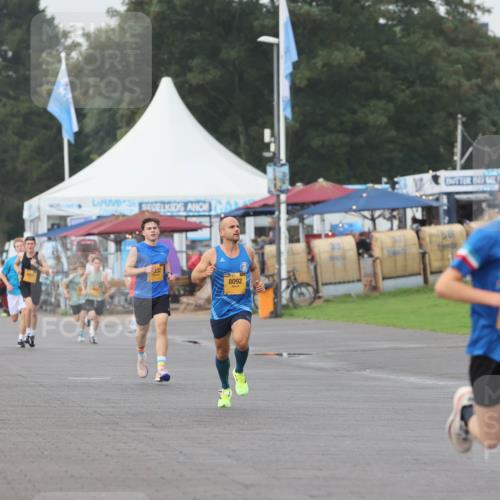 13.09.2026 - Kiel Lauf Andreas Tolksdorf http://msf.ph/oto/10295576 13.09.2026 09:21:17 Kiellinie 8092, 376 meine-sportfotos.de