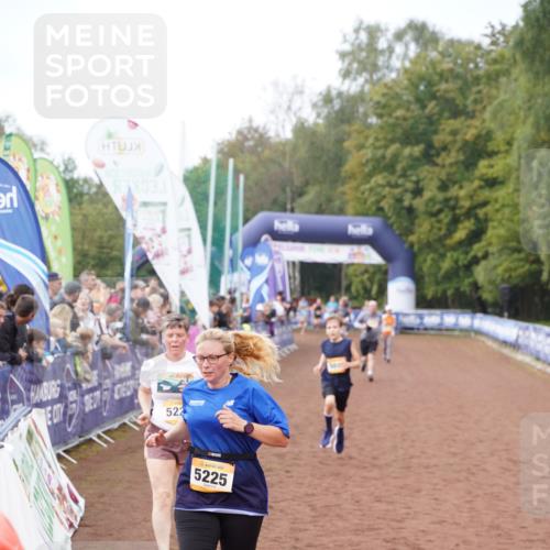 13.09.2026 - Airport Race Dennis Weichert http://msf.ph/oto/10295606 13.09.2026 10:32:51 Ziel 4166, 5019, 5223, 5225, 5324 meine-sportfotos.de