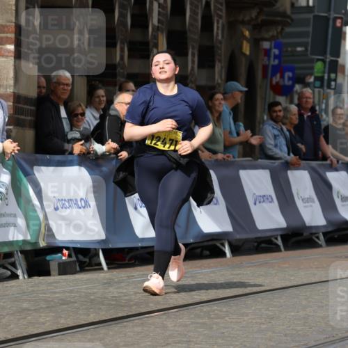 13.09.2026 - 21. swb-Marathon Bremen Strokosch-Dieckow http://msf.ph/oto/10295622 13.09.2026 11:25:40 Ziel 10533 meine-sportfotos.de