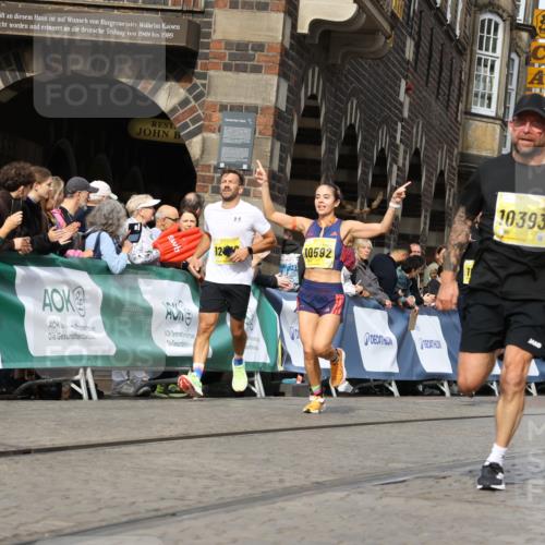 13.09.2026 - 21. swb-Marathon Bremen Strokosch-Dieckow http://msf.ph/oto/10295656 13.09.2026 10:47:55 Ziel 10172, 10189, 10210, 10223, 10270, 10310, 10393, 10594, 10807, 10860, 10873, 11130, 11469, 11646, 11809, 11894, 12077, 12296, 12318, 12547, 13521, 10142, 10329, 11058, 11193, 11735, 12354, 12487, 13620 meine-sportfotos.de