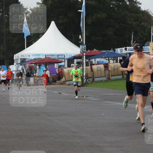 13.09.2026 - Kiel Lauf Andreas Tolksdorf http://msf.ph/oto/10295665 13.09.2026 09:21:44 Kiellinie 7588 meine-sportfotos.de