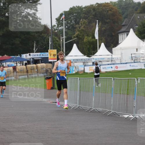 13.09.2026 - Kiel Lauf Andreas Tolksdorf http://msf.ph/oto/10295755 13.09.2026 09:22:19 Kiellinie 3056, 1 meine-sportfotos.de