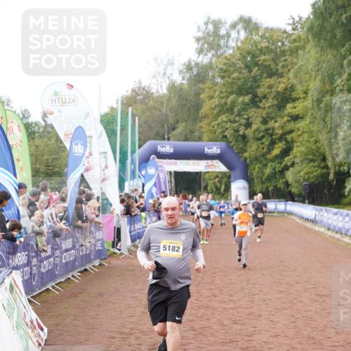 13.09.2026 - Airport Race Dennis Weichert http://msf.ph/oto/10295761 13.09.2026 10:32:59 Ziel 5019, 5182 meine-sportfotos.de