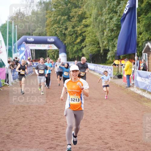 13.09.2026 - Airport Race Dennis Weichert http://msf.ph/oto/10295869 13.09.2026 10:33:05 Ziel 4095, 5041, 5118, 5121, 5153, 5179, 5182, 5183, 5440, 5441, 5448 meine-sportfotos.de