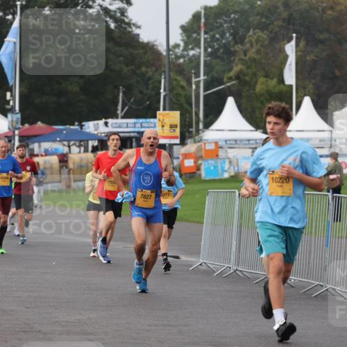 13.09.2026 - Kiel Lauf Andreas Tolksdorf http://msf.ph/oto/10295934 13.09.2026 09:23:01 Kiellinie 10444, 7855, 7827, 5277, 10220 meine-sportfotos.de