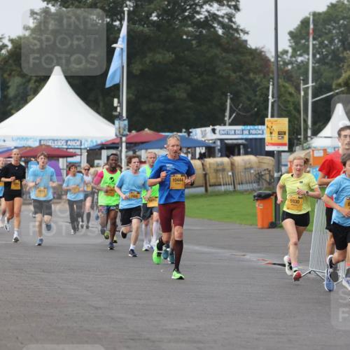 13.09.2026 - Kiel Lauf Andreas Tolksdorf http://msf.ph/oto/10295946 13.09.2026 09:23:03 Kiellinie 4043, 7459, 10769, 10444, 5930, 6277, 7827 meine-sportfotos.de
