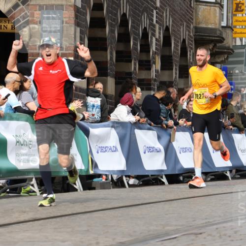 13.09.2026 - 21. swb-Marathon Bremen Strokosch-Dieckow http://msf.ph/oto/10295953 13.09.2026 10:48:02 Ziel 10172, 10210, 10223, 10393, 10592, 10594, 10860, 10873, 11018, 11130, 11634, 11646, 11809, 11894, 12077, 12318, 12547, 12558, 13521, 10142, 10316, 10329, 10638, 11058, 11135, 11193, 11241, 11781 meine-sportfotos.de