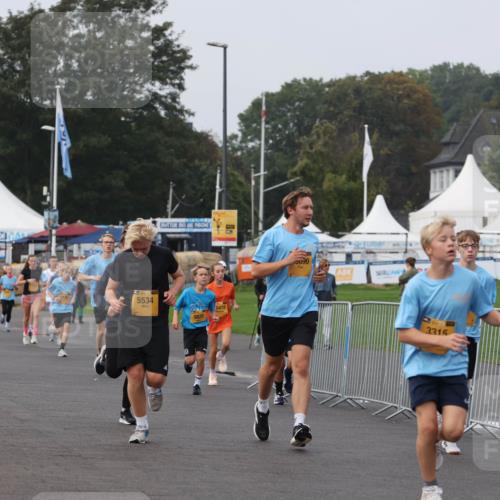 13.09.2026 - Kiel Lauf Andreas Tolksdorf http://msf.ph/oto/10296045 13.09.2026 09:23:24 Kiellinie 5534, 0415, 090, 3315 meine-sportfotos.de